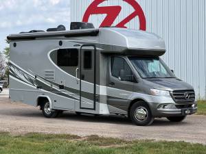 Kelderman - 2014+ Mercedes-Benz Sprinter Van 3500 - DRW - 2-Stage Rear Air Suspension - Image 10