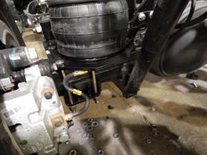 Kelderman - 2015-2016 Ford F-450 Pickup 4X4 4-Link Rear Air Suspension - Image 11