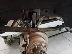 Dirty Hooker Diesel - DHD 600-599 LML L5P Rear Suspension Stop Set 2011-2019 - Image 3