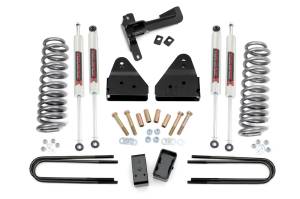 3 Inch Lift Kit FR Springs M1 Ford F-250/F-350 Super Duty 4WD (05-07) Rough Country