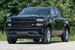 Rough Country - Lowering Shackles 1-1.5 Inch Chevy/GMC Sierra 1500 (19-26)/Silverado 1500 (19-26) Rough Country - Image 3