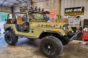 Rough Country - 4 Inch Lift Kit Jeep CJ5/CJ7 5 4WD (1982-1983) Rough Country - Image 2