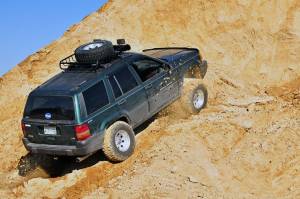 Rough Country - 4 Inch Lift Kit Long Arm Jeep Grand Cherokee ZJ 4WD (1993-1998) Rough Country - Image 3