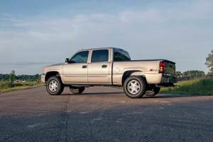 Rough Country - 1.5-2 Inch Leveling Kit Chevy/GMC Sierra 1500/Silverado 1500/Tahoe/Yukon (99-06 & Classic) Rough Country - Image 2