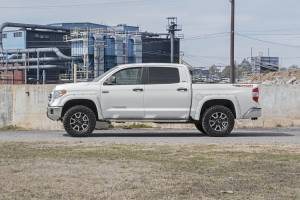 Rough Country - 2.5-3 Inch Leveling Kit Toyota Tundra 4WD (2007-2021) Rough Country - Image 2