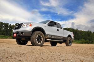Rough Country - 2.5 Inch Lift Kit Molded Ford F-150 2WD/4WD (2004-2008) Rough Country - Image 3