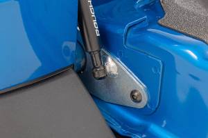Rough Country - Tailgate Assist Ford Maverick 2WD/4WD (2022-2026) Rough Country - Image 4