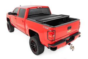 Rough Country - Soft Tri-Fold Bed Cover 5 Foot 9 Inch Bed Silverado/Sierra 1500 (14-18 & Classic) Rough Country - Image 3