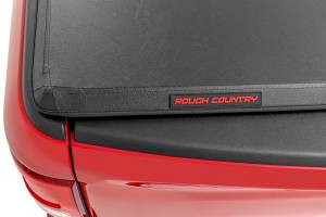 Rough Country - Soft Tri-Fold Bed Cover 5 Foot Bed Dbl Cab Toyota Tacoma 2WD/4WD (16-23) Rough Country - Image 4