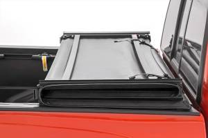 Rough Country - Soft Tri-Fold Bed Cover 5 Foot Bed Dbl Cab Toyota Tacoma 2WD/4WD (16-23) Rough Country - Image 5